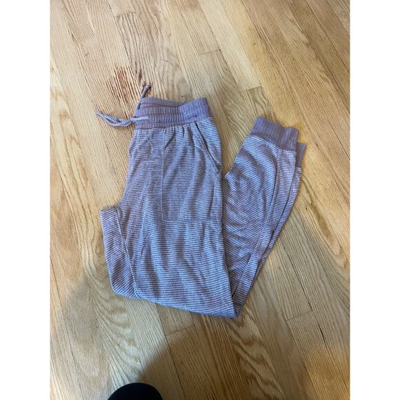Women's Stars Above Mauve Joggers - Picture 1 of 4